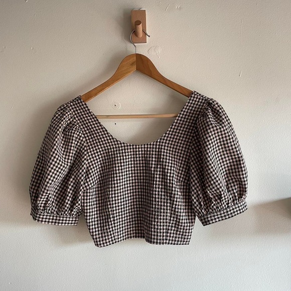 Cropped puffed sleeved top - Picture 1 of 5